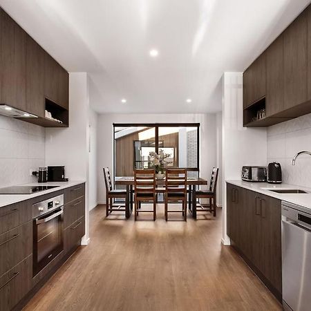 Stylish Brand New Sunny 3Bdrm 3Bth Garage Sleeps 6 Apartment Christchurch Luaran gambar